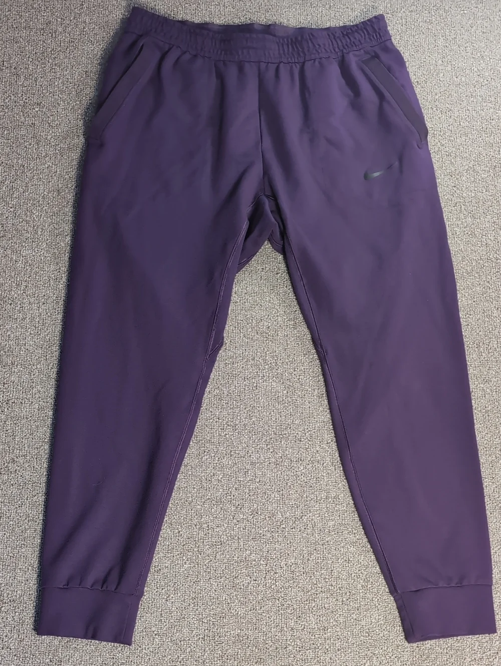 Nike Sportswear Tech Pack Knit Pants Size Large in 'Grand Purple' BV4452-525
